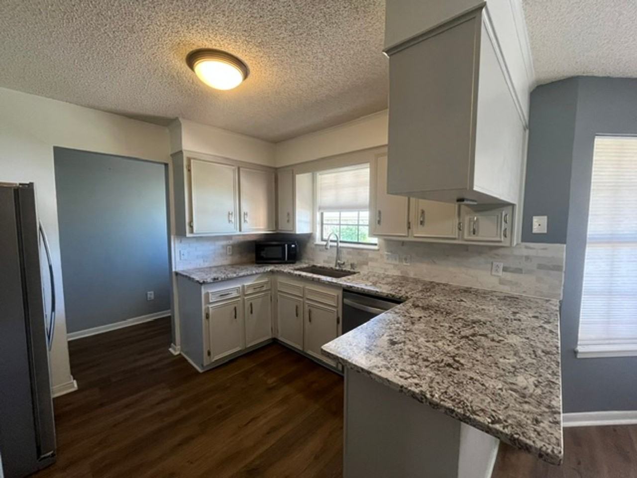 8033 Weehunt Ct - Photo 7 of 27