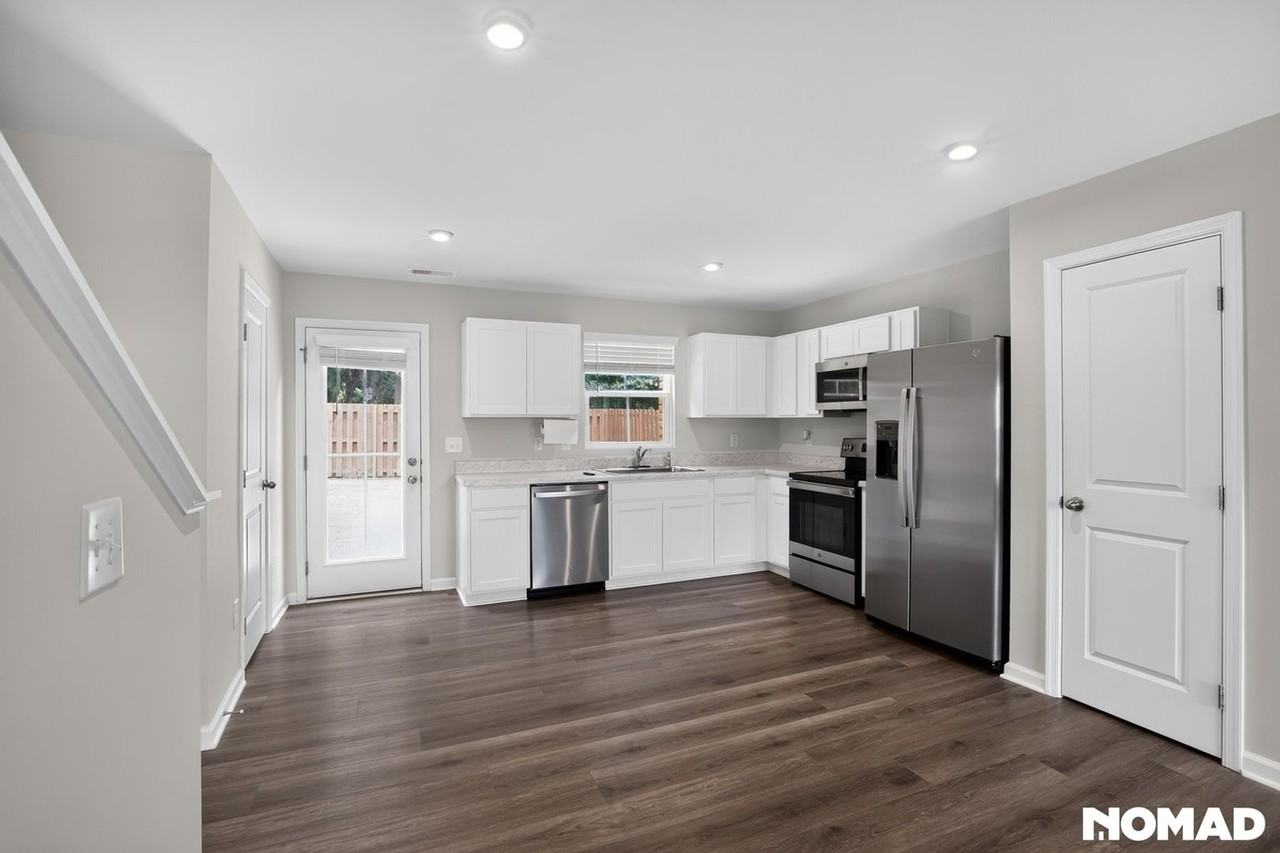 200 Harvest Hill Ln - Photo 4 of 30