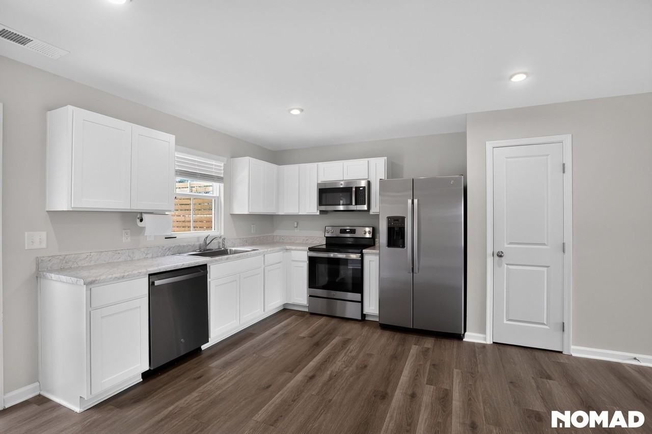 200 Harvest Hill Ln - Photo 3 of 30