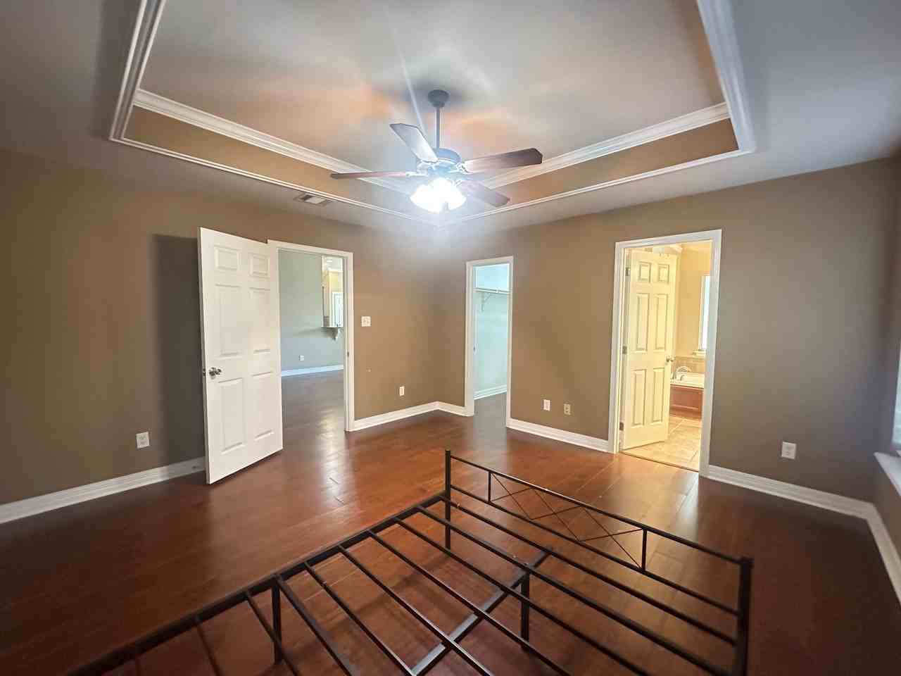 126 Riverbrooke Dr - Photo 4 of 12
