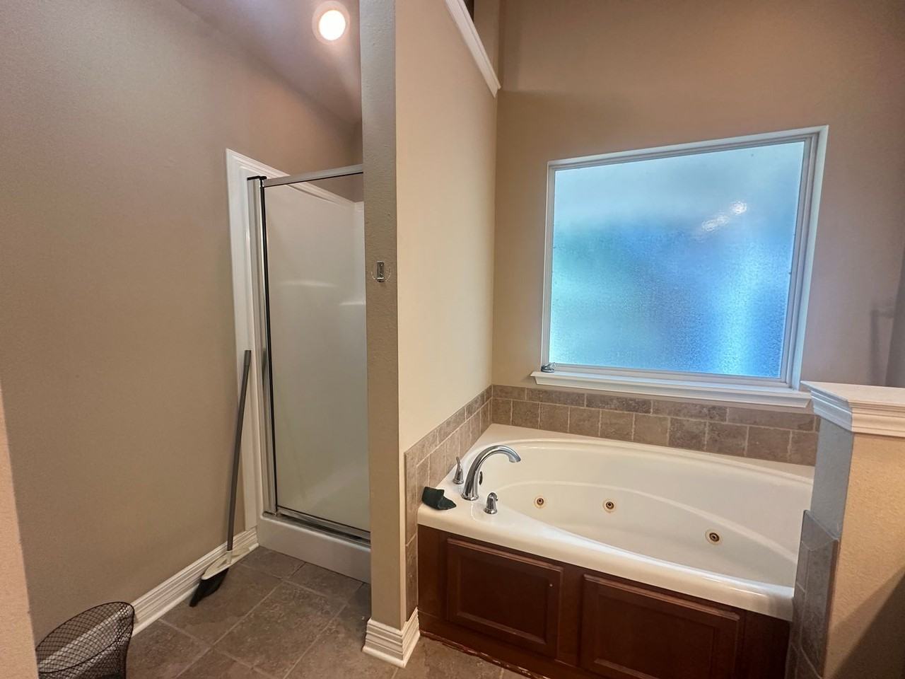 126 Riverbrooke Dr - Photo 7 of 12