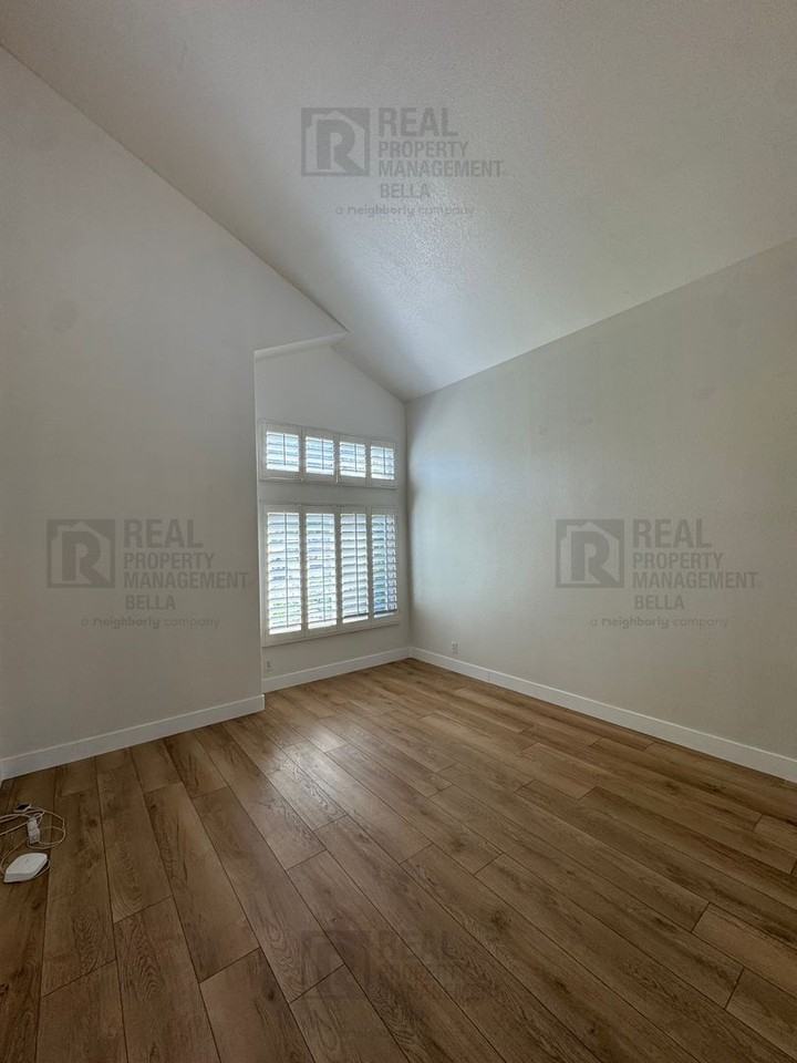 30882 Kiowa River Ct - Photo 6 of 50