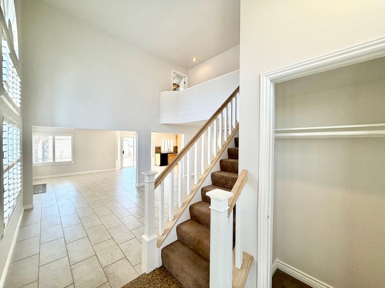 507 Lassa Way - Photo 5 of 40