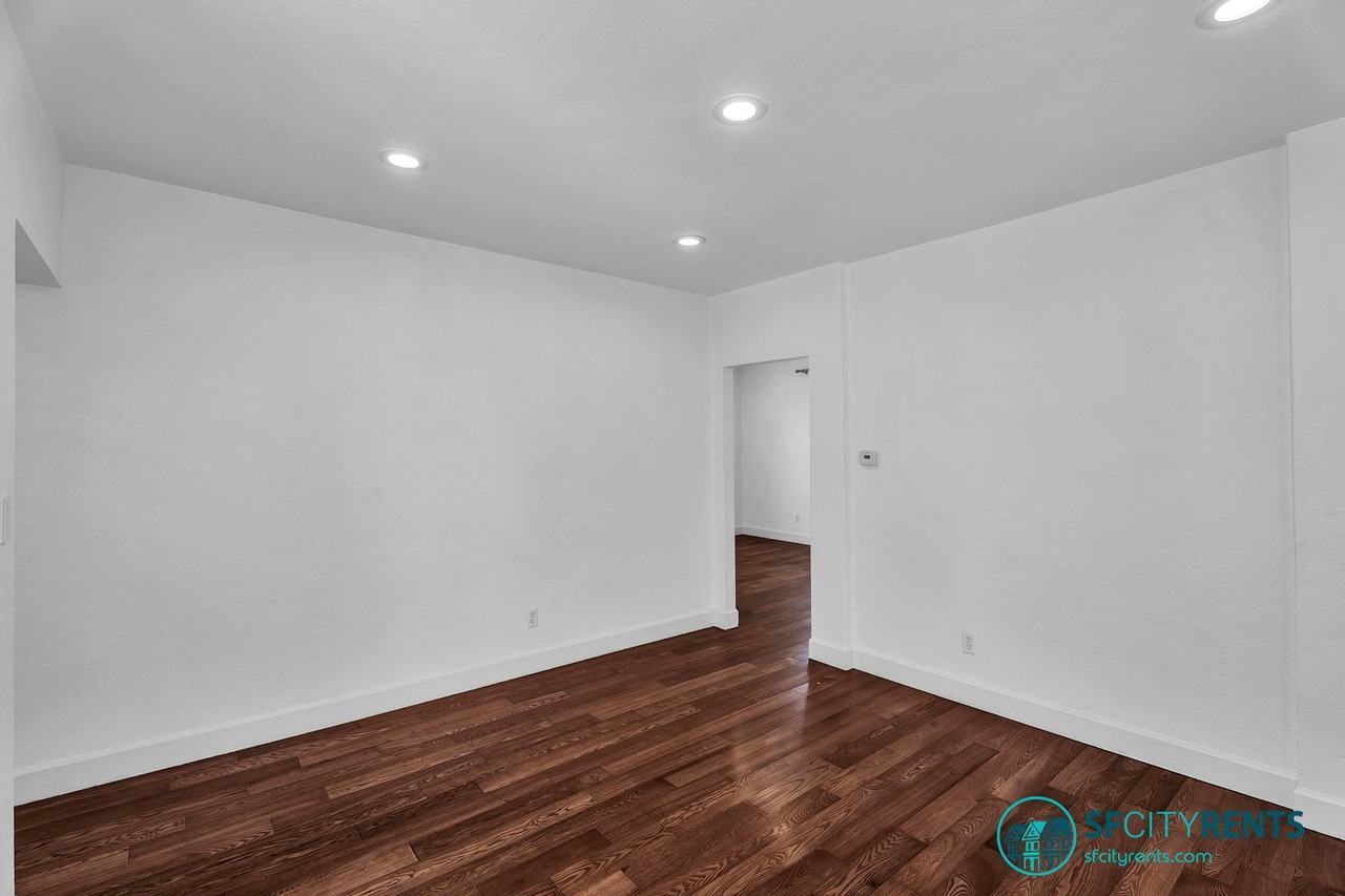 21 1/2 Crescent Ave - Photo 6 of 19