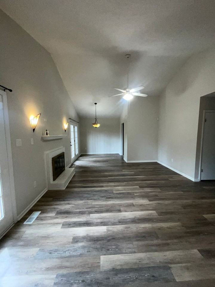 4628 Keg Ct - Photo 4 of 17