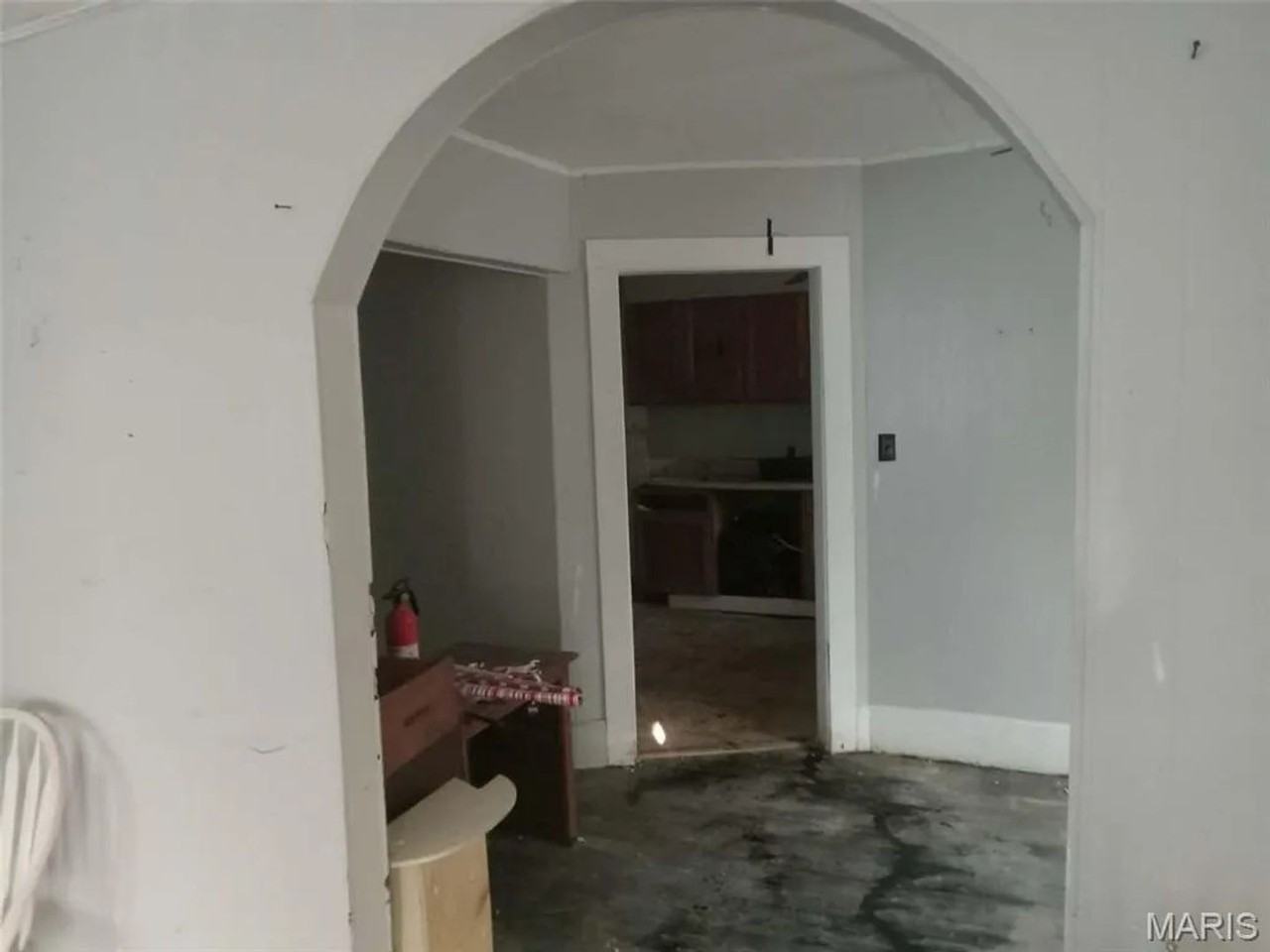 255 W 3rd St - Photo 2 of 17