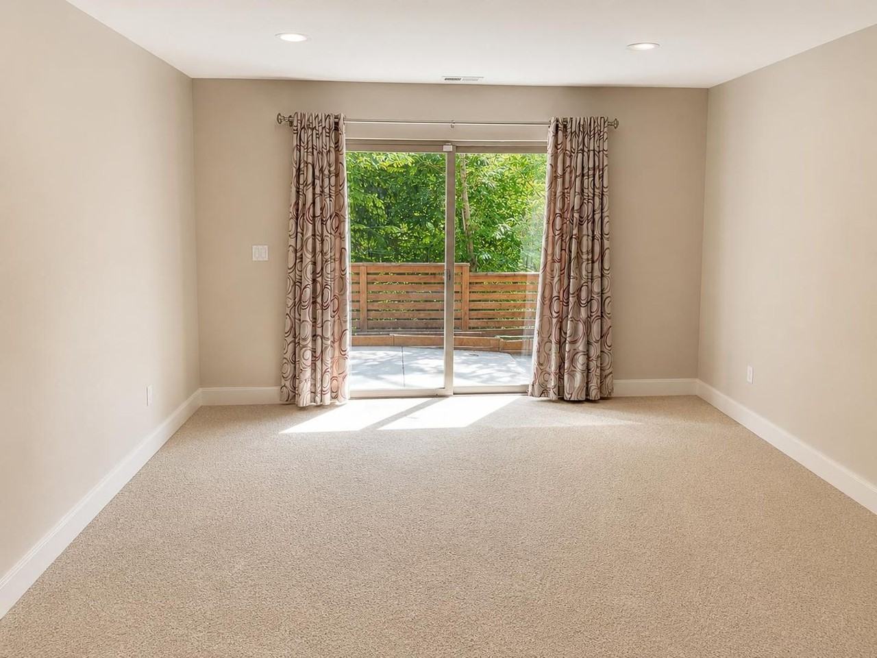 13517 Se 81st Pl - Photo 7 of 22