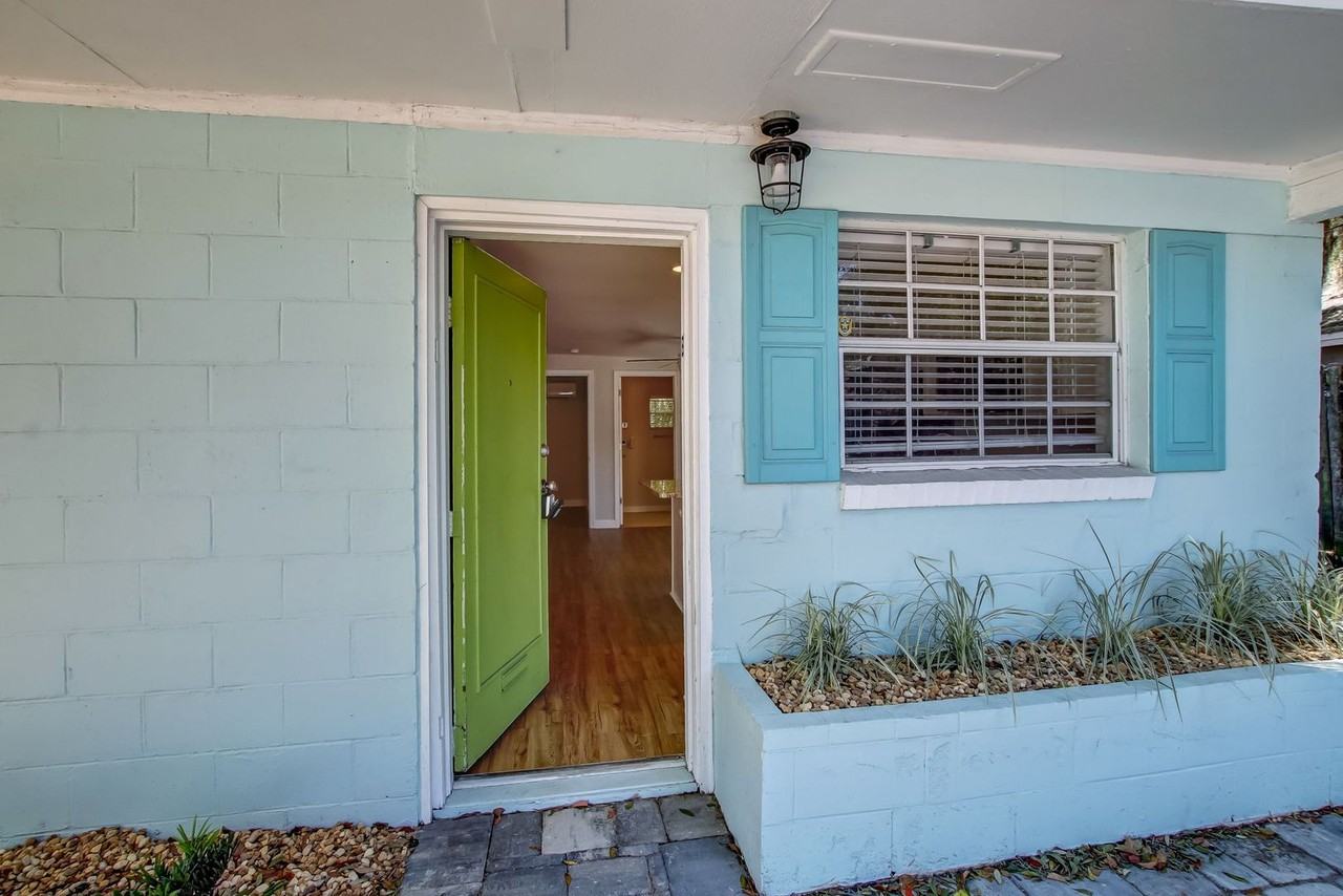210 S 14th St #B - Photo 6 of 20