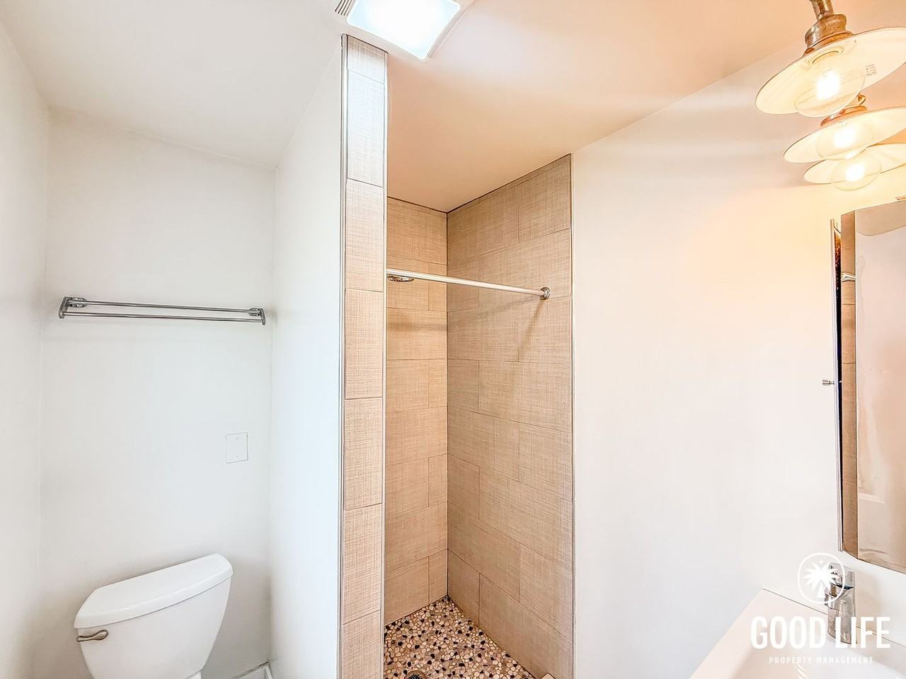 4043 Highland Ave - Photo 7 of 8