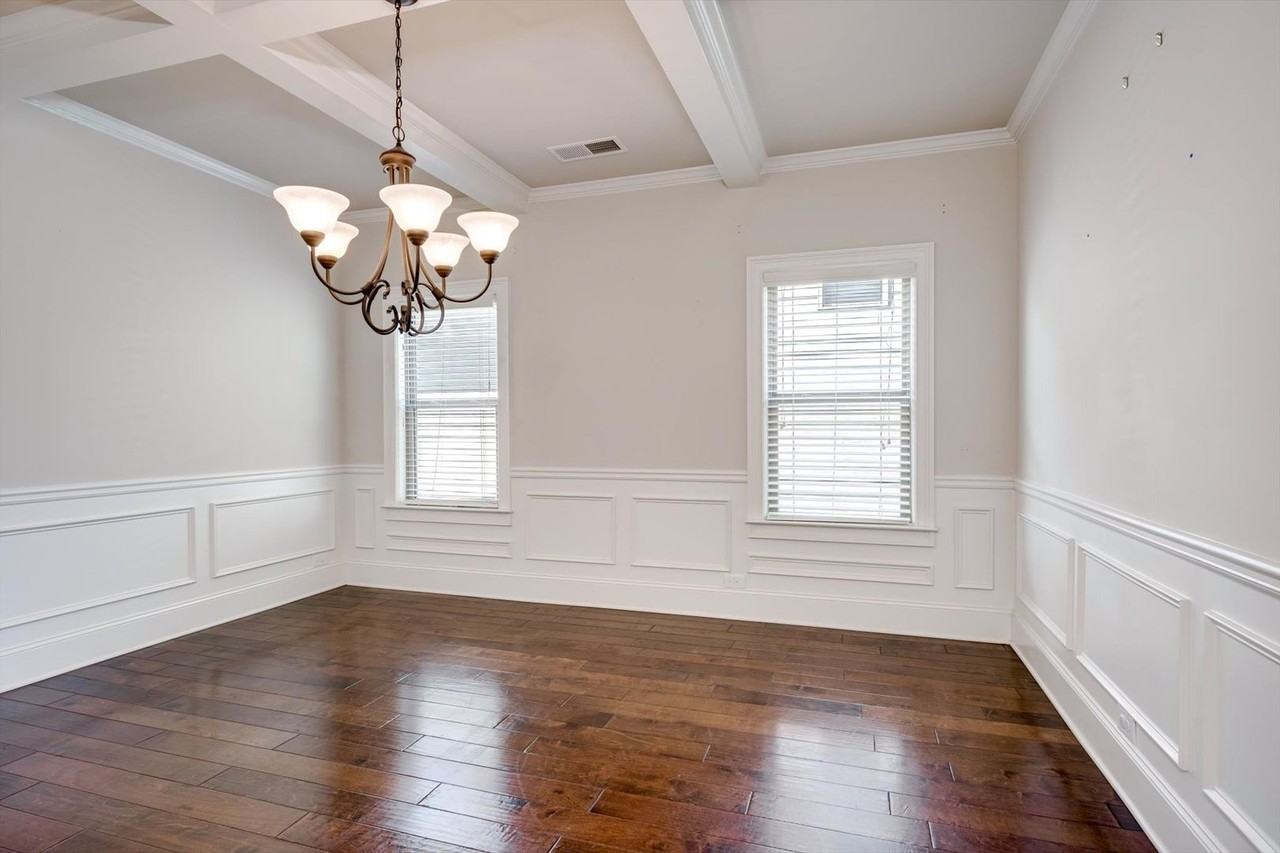 542 Oconee Cir - Photo 7 of 50