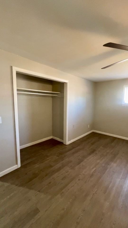 902 Adams St - Photo 6 of 14
