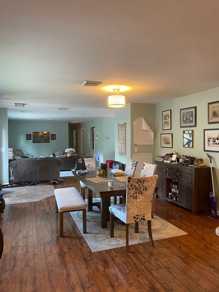 445 Carlton Rd - Photo 3 of 12