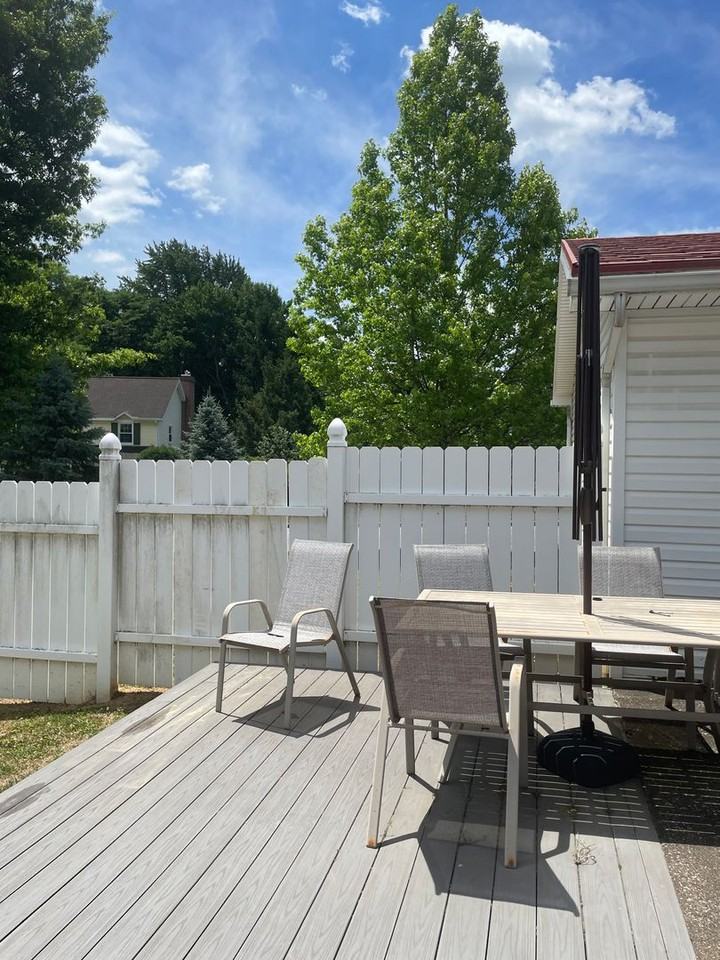 445 Carlton Rd - Photo 7 of 12