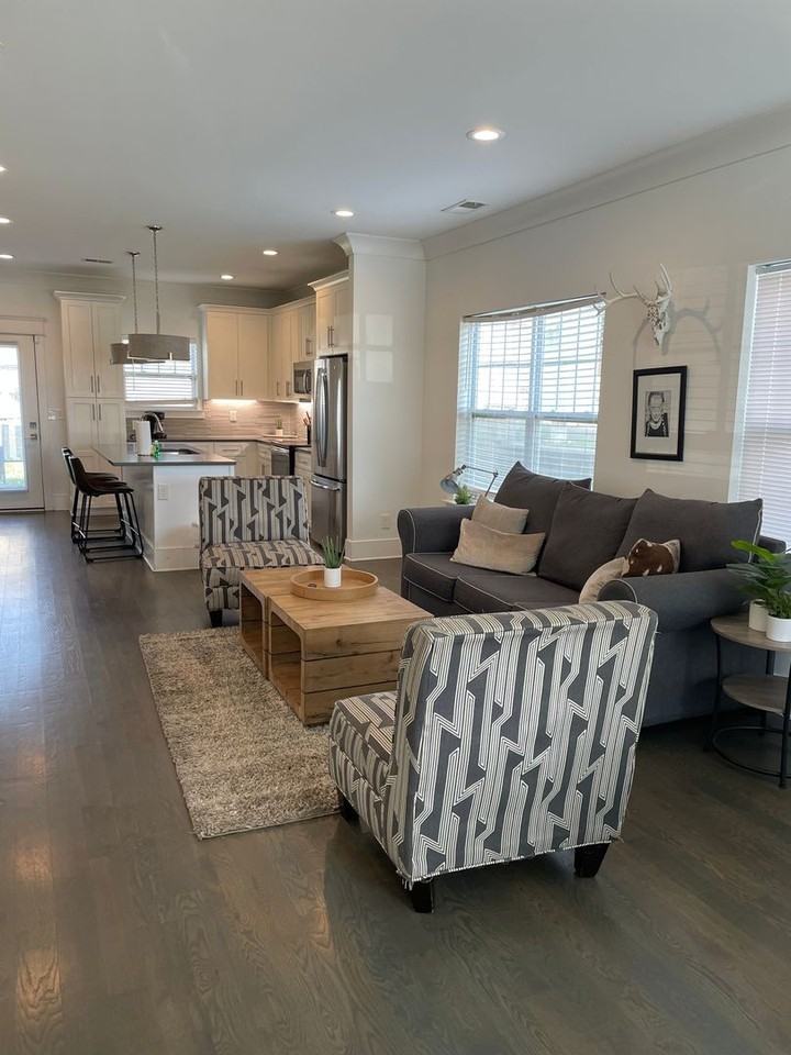 6511 Robertson Ave #1 - Photo 5 of 33