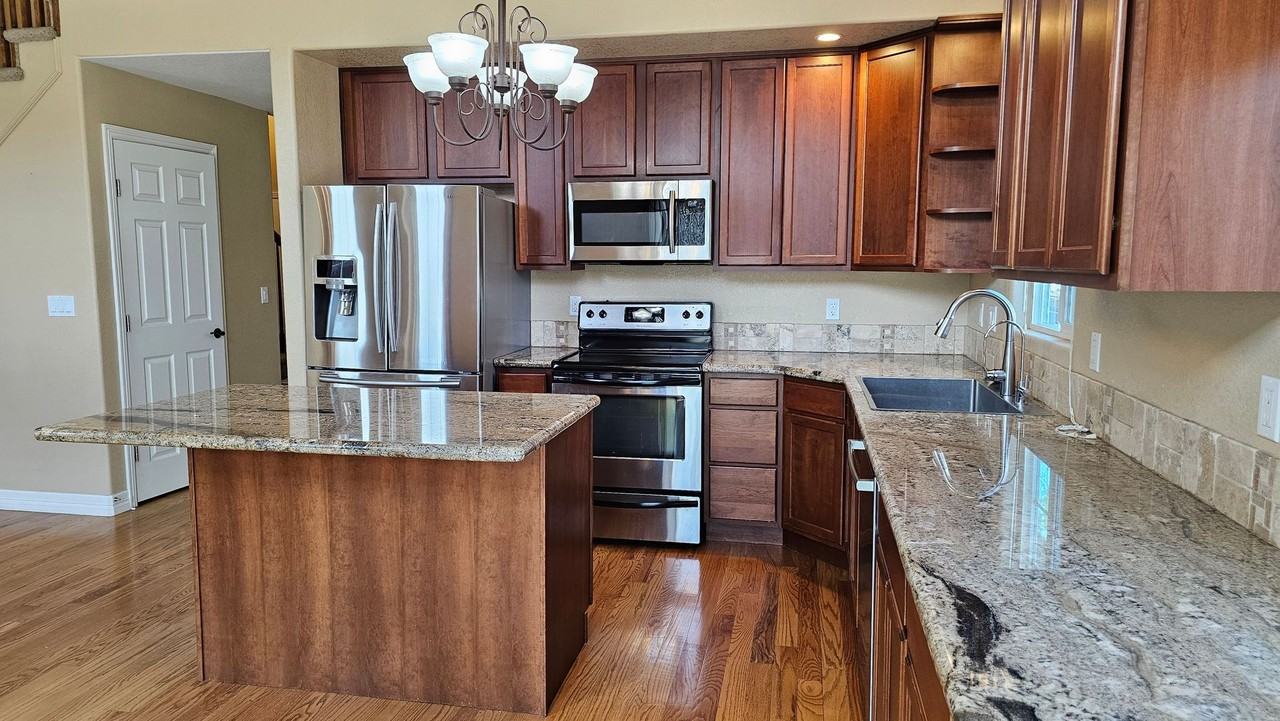 13952 E 107th Ave - Photo 6 of 21
