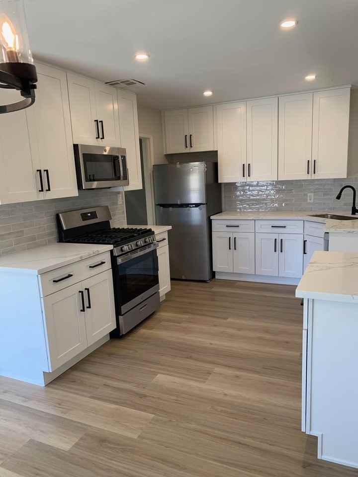 6131 Fenimore Way - Photo 6 of 18