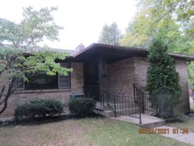 1651-1655 Diamond NE - Photo 1 of 1