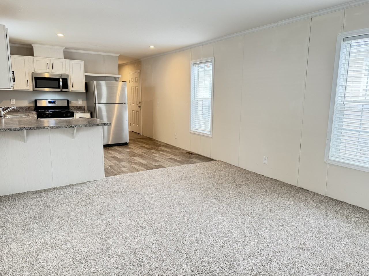 1306 Scenic Dr #191 - Photo 4 of 21
