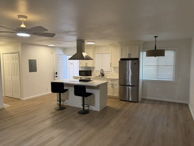 4462 Denby Ln #1 - Photo 5 of 34