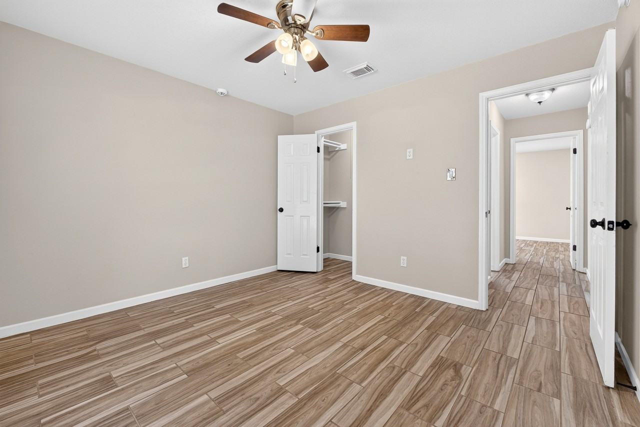 4706 Colby Dr #1 - Photo 6 of 12