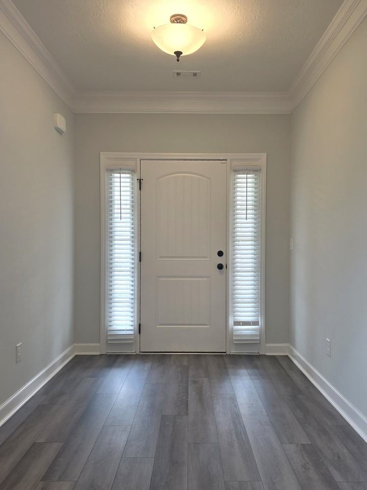 337 Jardon St #1 - Photo 4 of 26