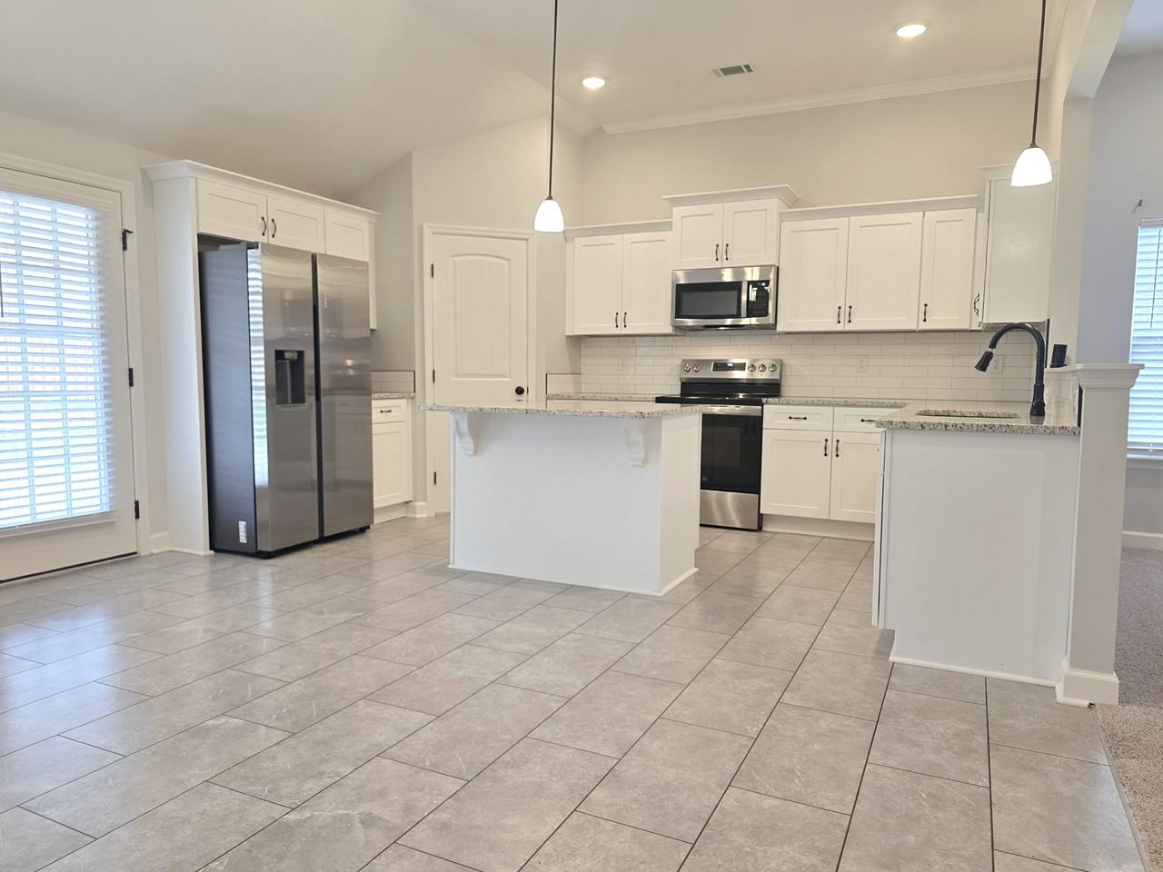 337 Jardon St #1 - Photo 7 of 26