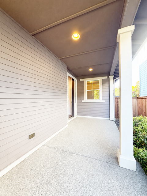 2441 Ne Redford St #1 - Photo 3 of 50