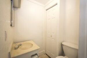 212 W Washington St #1 - Photo 2 of 6