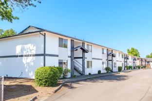 450-Chandelle Apartments - Photo 1 of 1