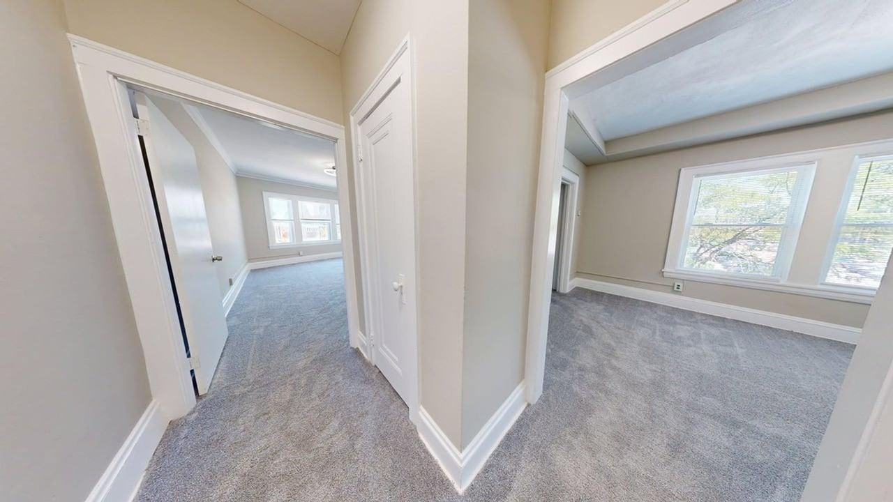 Riveredge Lofts - Photo 2 of 31