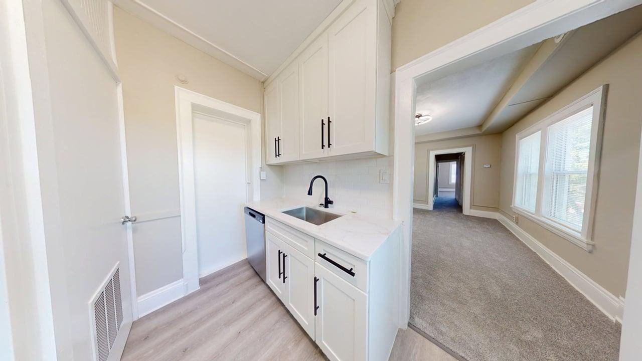 Riveredge Lofts - Photo 6 of 31