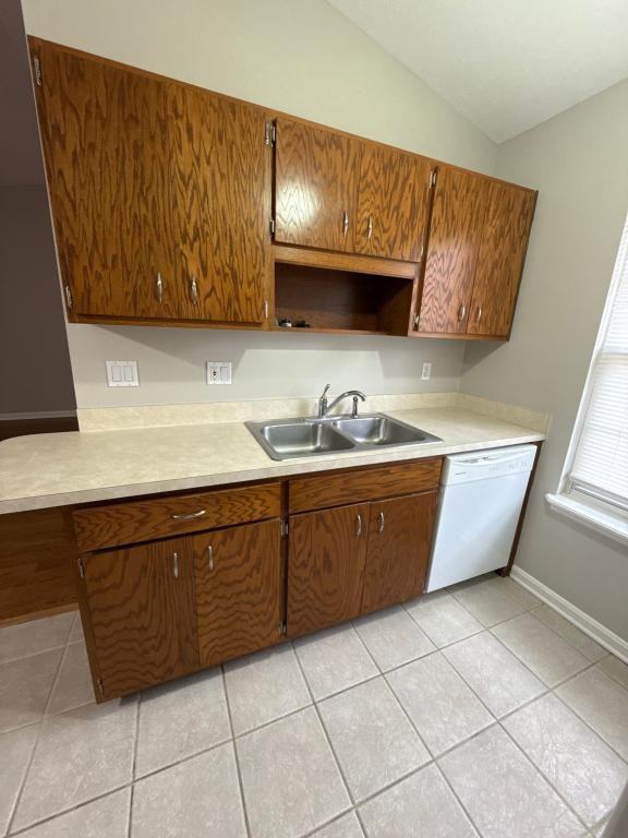 3928 Booker Ave - Photo 6 of 20