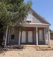 featured image of 1513 Greenwood Ave