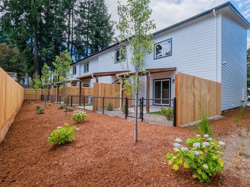 1396 Overlook Ave Nw - Photo 3 of 20