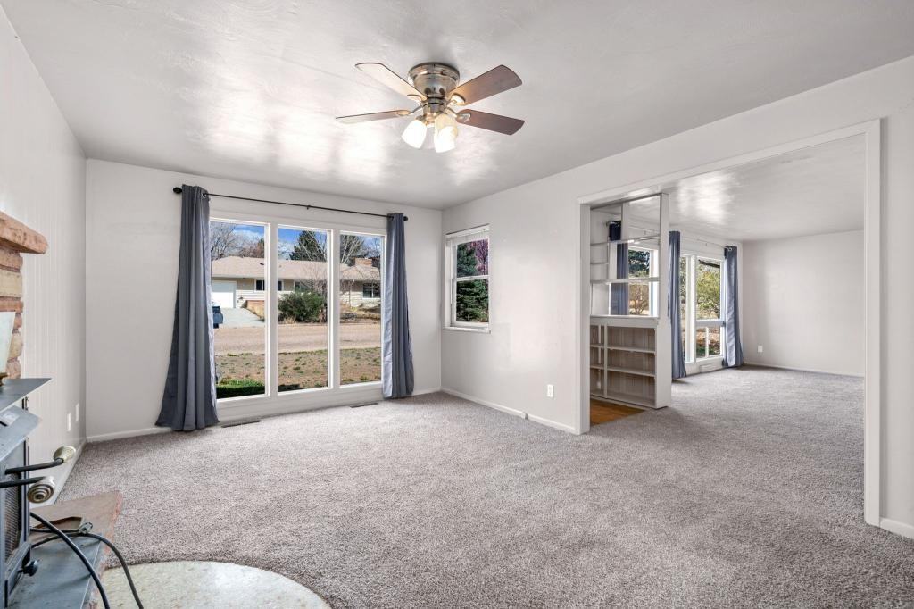 1315 Pine St - Photo 5 of 16