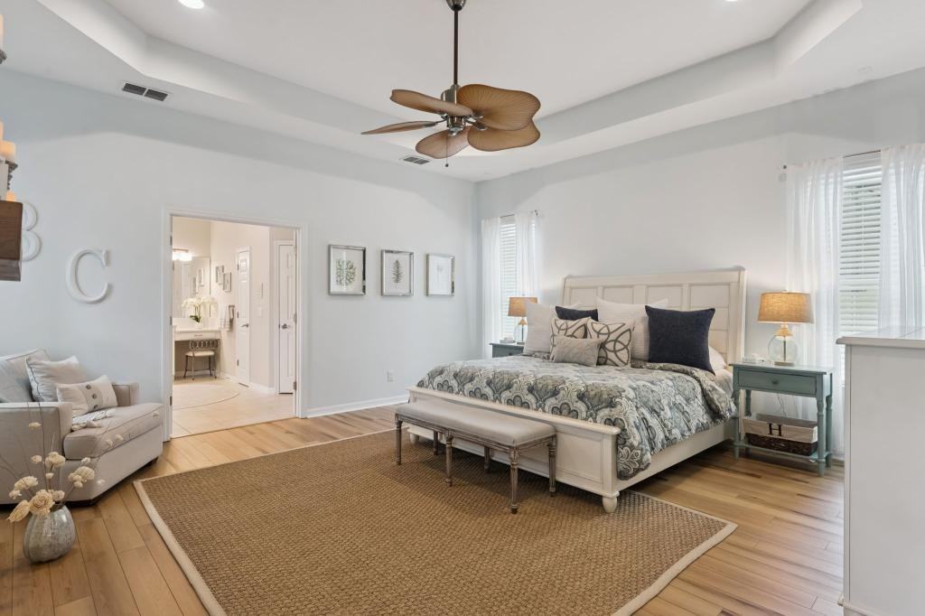 420 Park Lake Dr - Photo 5 of 9