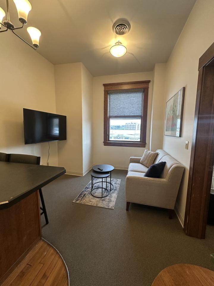 2501 Montana Ave #308 - Photo 3 of 8