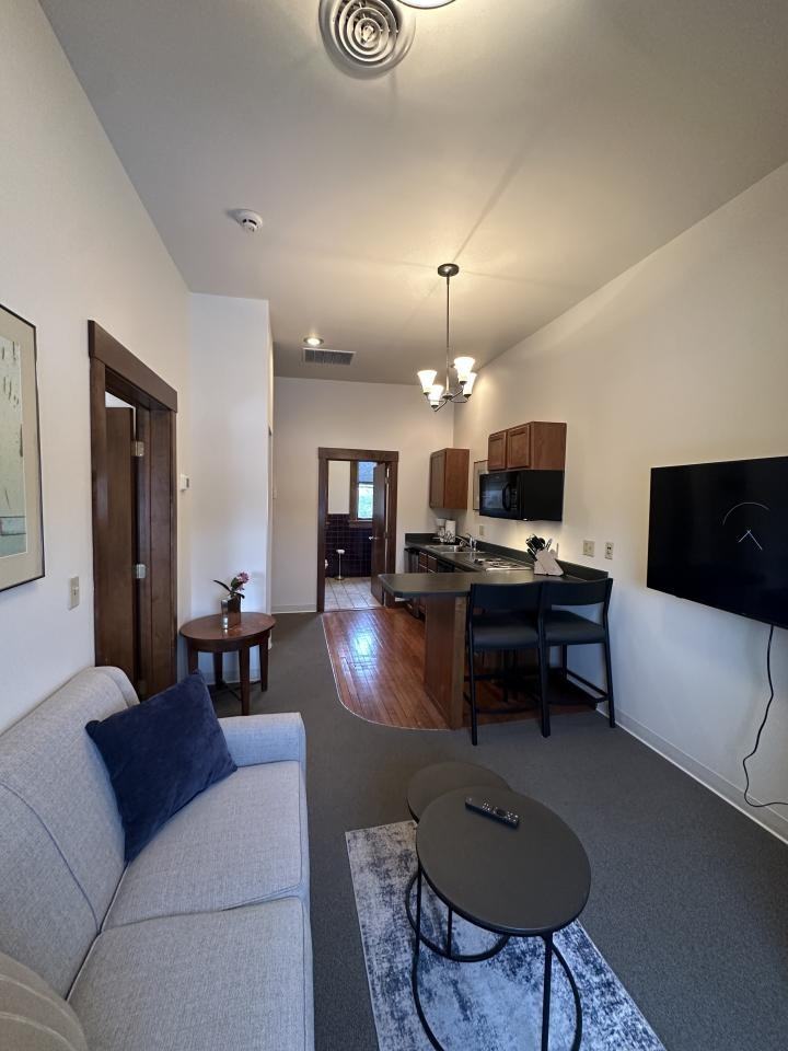 2501 Montana Ave #308 - Photo 4 of 8