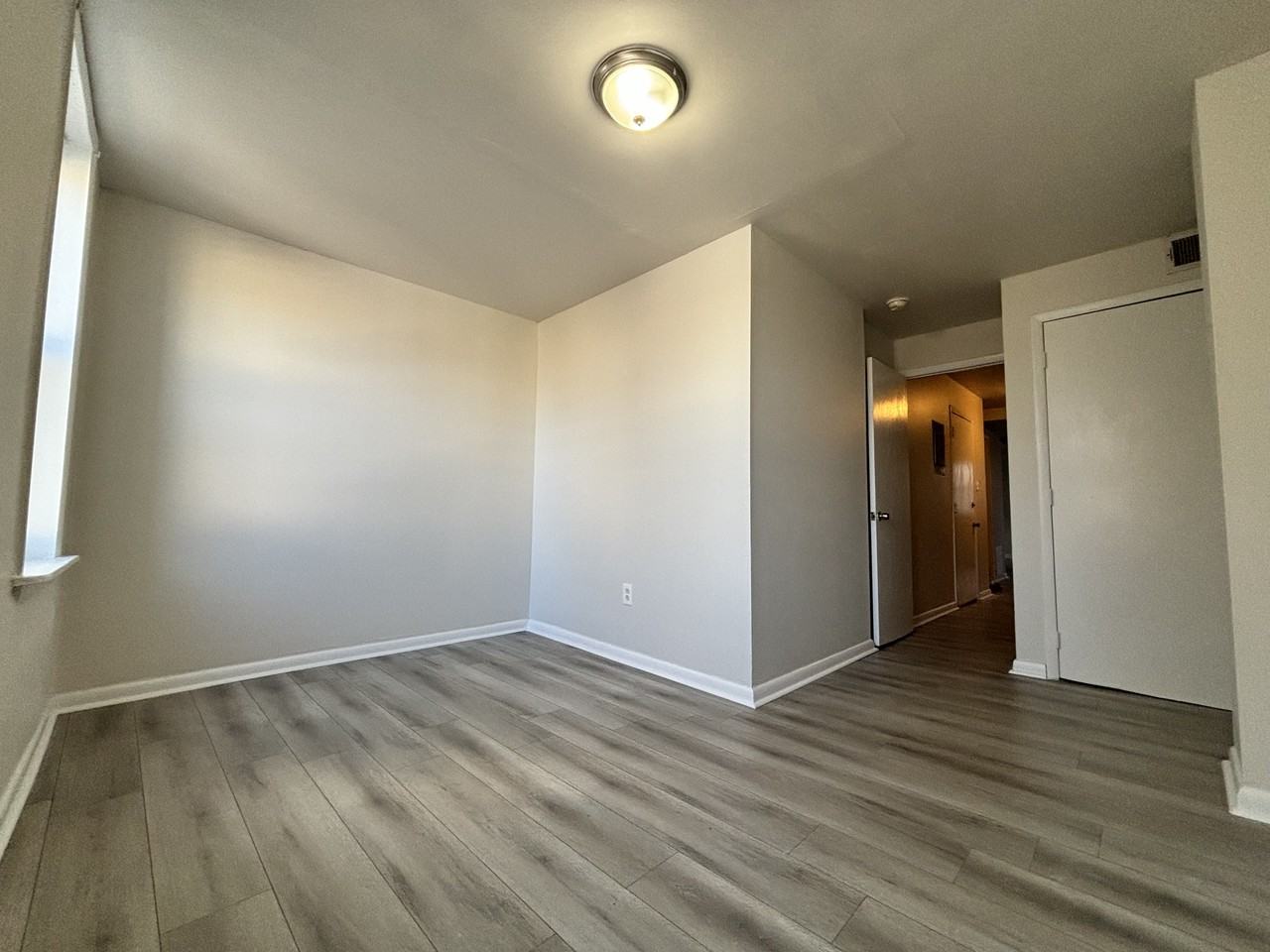 894 N 42nd St #2 - Photo 5 of 7
