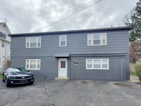 5 N Walnut St #C - Photo 1 of 1