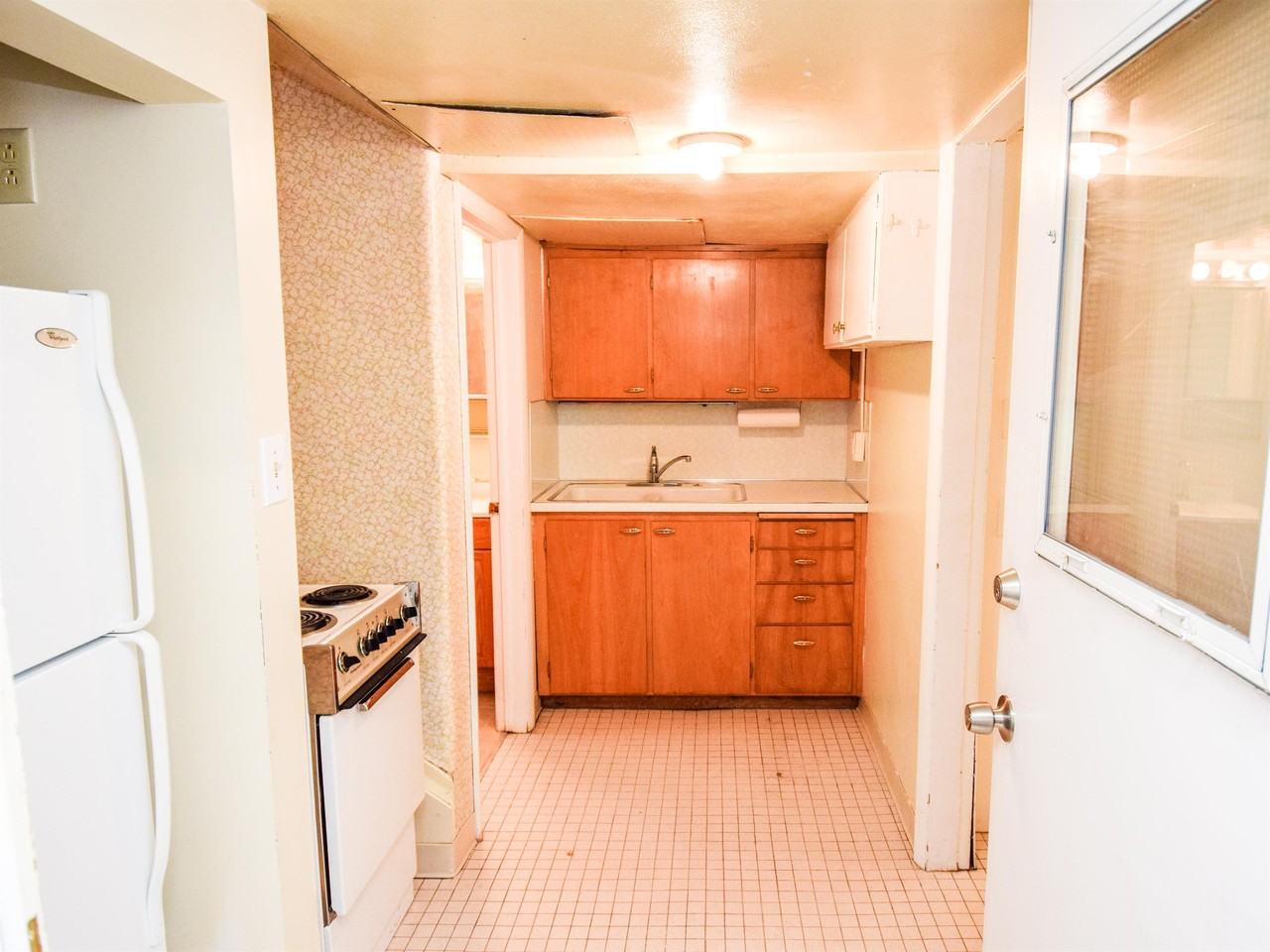 451 Northeast #4 - Photo 3 of 17