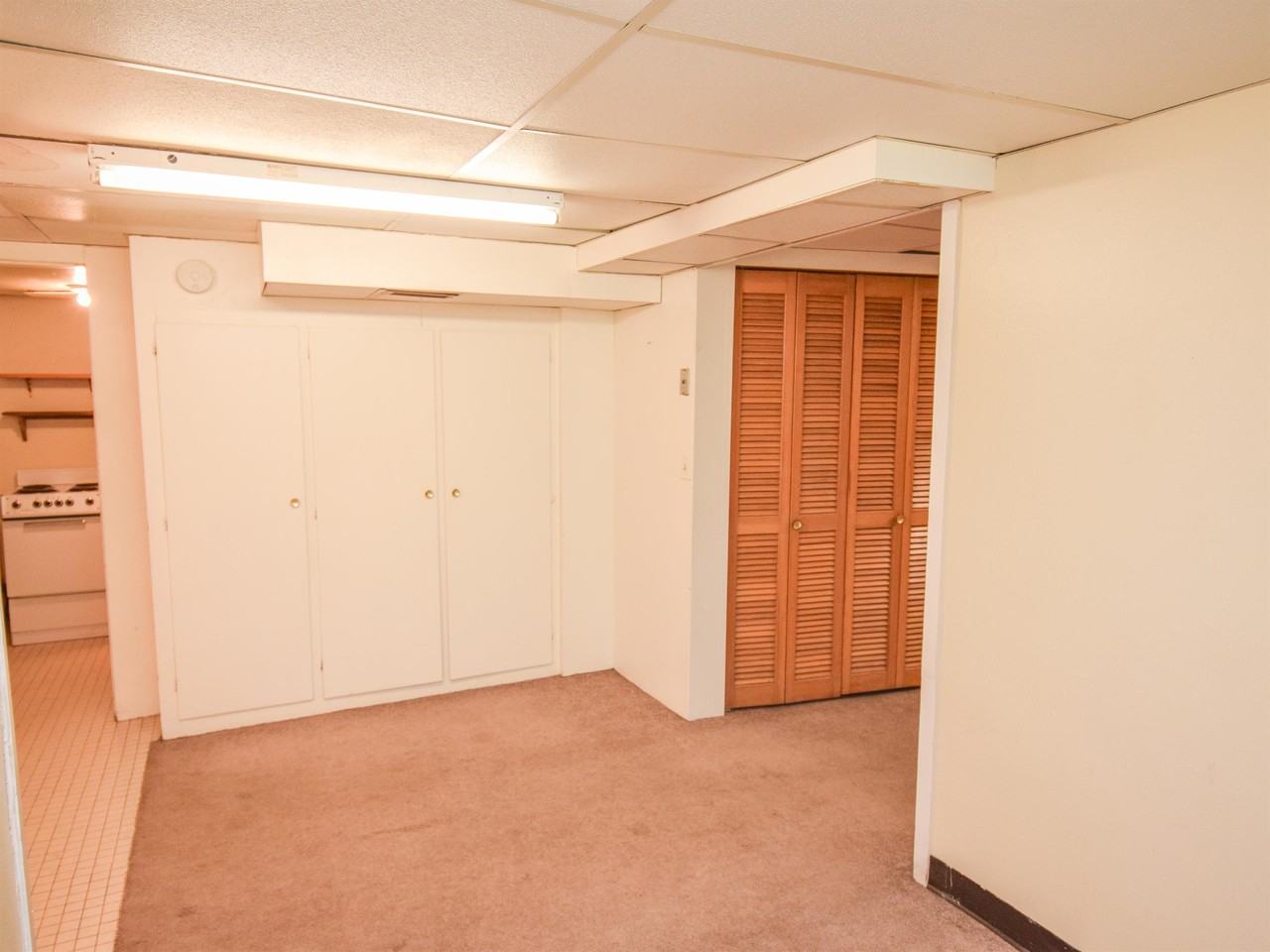 451 Northeast #4 - Photo 5 of 17