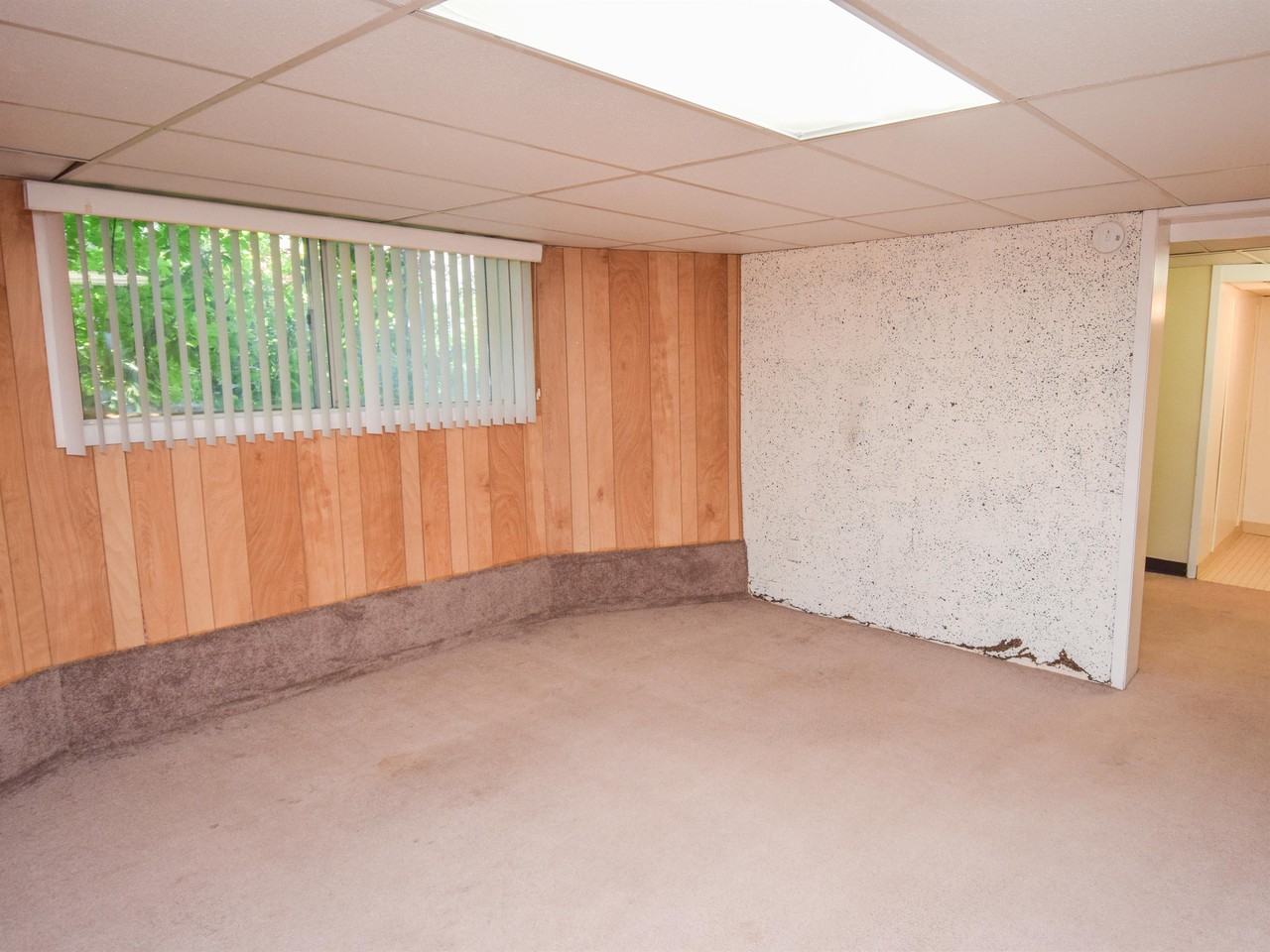 451 Northeast #4 - Photo 2 of 17