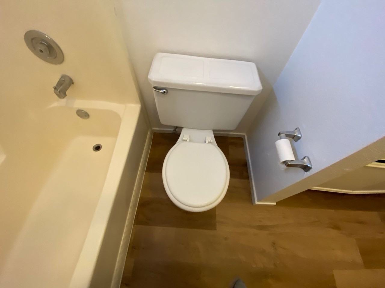 5800 Traffic Way #14 - Photo 4 of 17