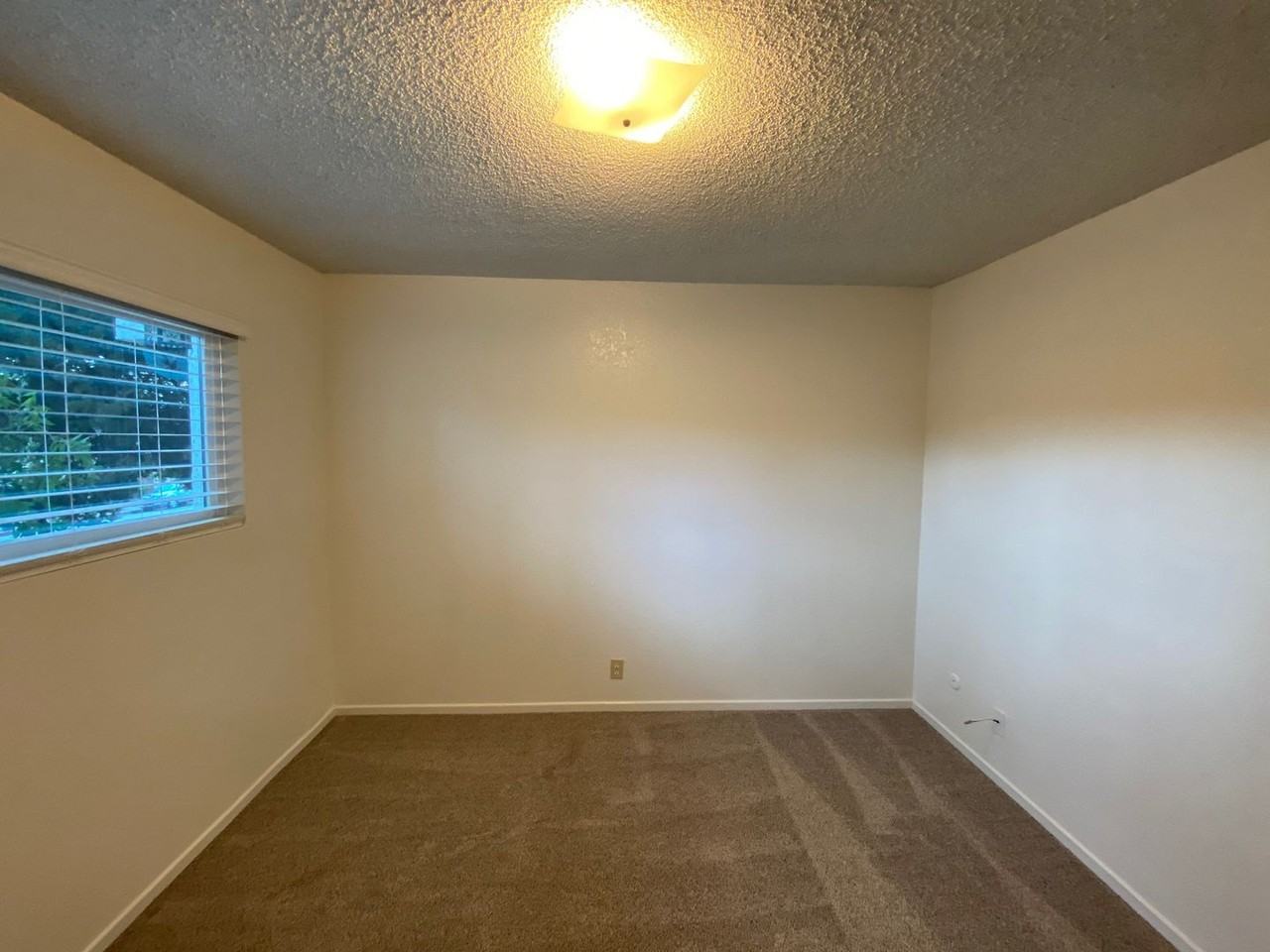 5800 Traffic Way #14 - Photo 5 of 17