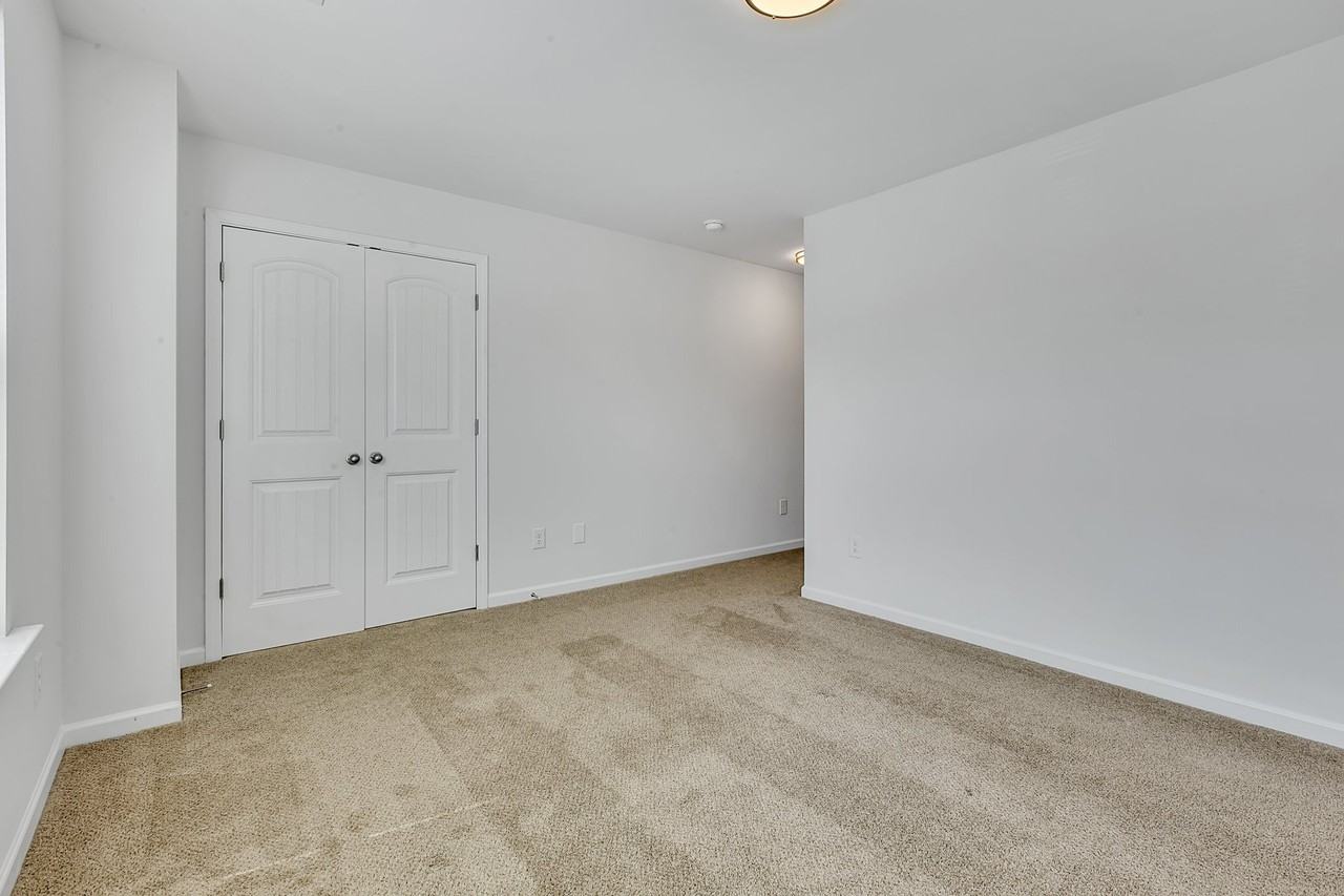 3 Wofford Pine Dr #1 - Photo 5 of 21