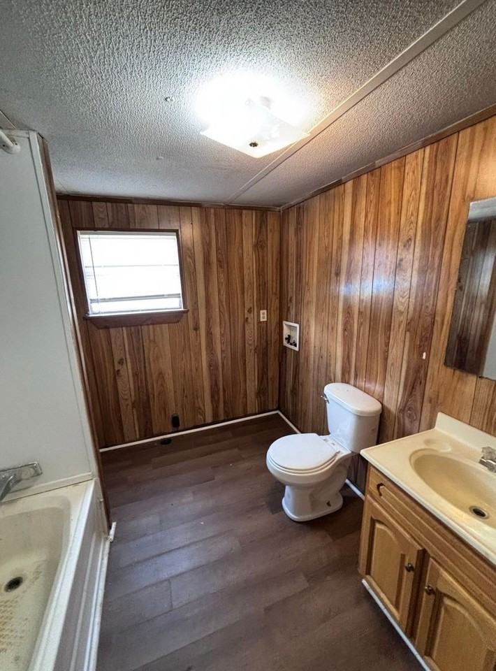 56 Cook Rd - Photo 4 of 17