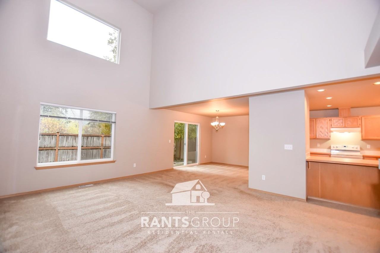 1320 Mills Landing Ct Se - Photo 3 of 38