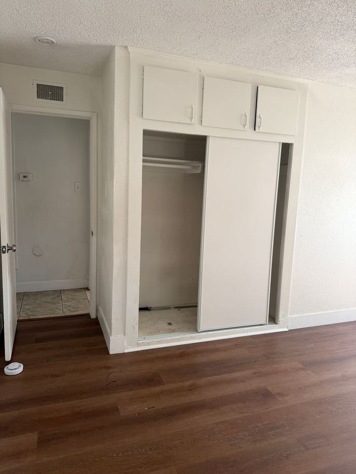 14136 Osage Rd - Photo 4 of 19