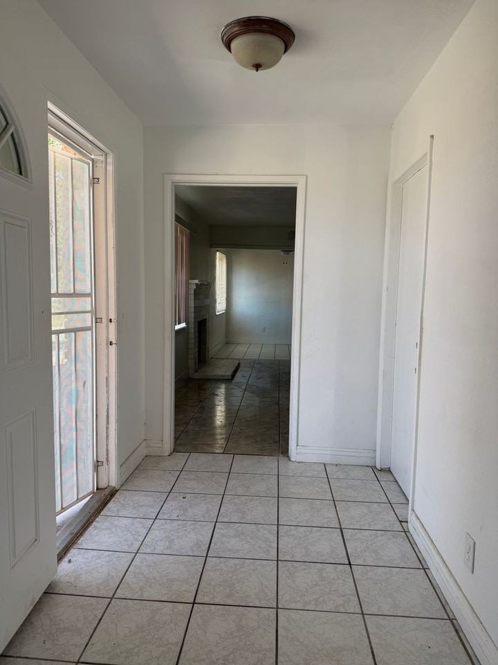 14136 Osage Rd - Photo 7 of 19